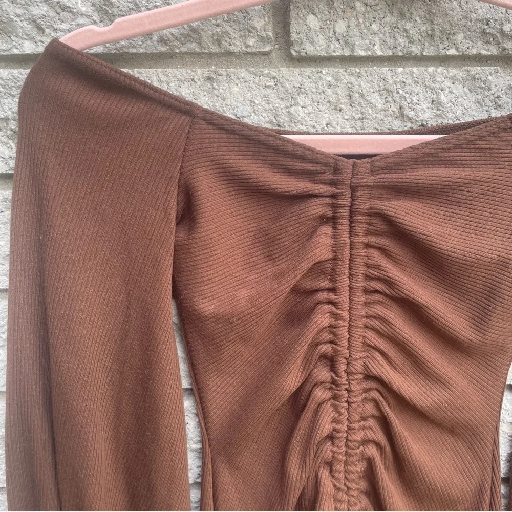 Pretty Little Thing Brown Ribbed Balloon Sleeve Ruched Bodycon Dress XS - Picture 4 of 8